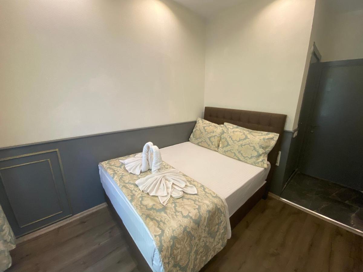 Ganj Hotel